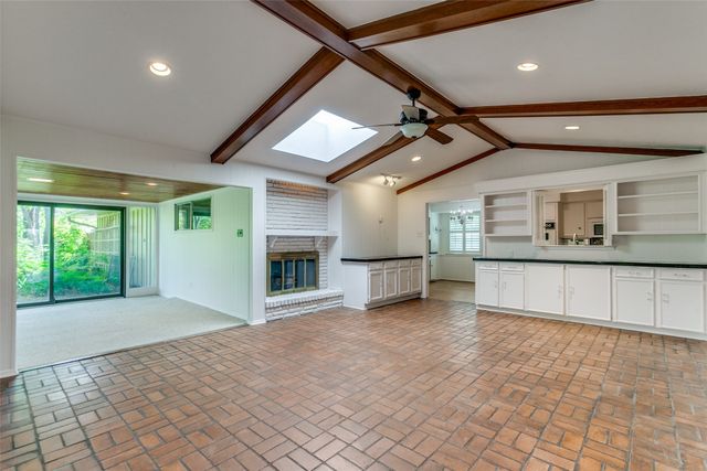 4818 Thunder Road, Dallas, TX 75244