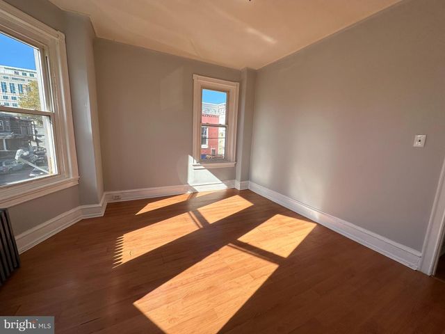 1225 W VENANGO ST, Philadelphia, PA 19140
