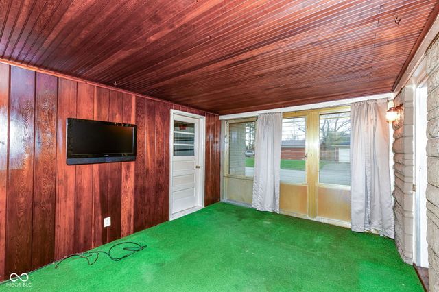 431 S Carr Road, Plainfield, IN 46168