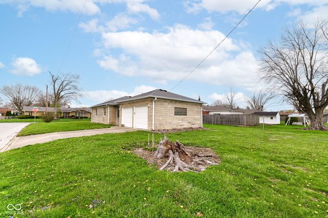 431 S Carr Road, Plainfield, IN 46168