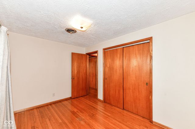 431 S Carr Road, Plainfield, IN 46168