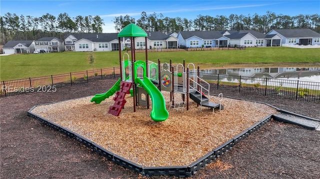 107 Hartwell Rd, Bluffton, SC 29910