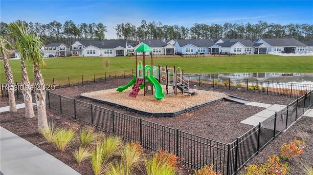 107 Hartwell Rd, Bluffton, SC 29910