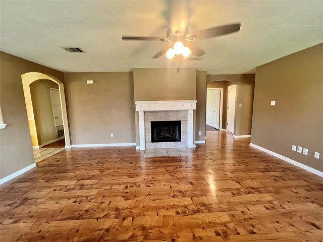 1152 Terra ST, Round Rock, TX 78665