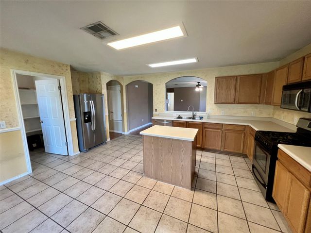 1152 Terra ST, Round Rock, TX 78665