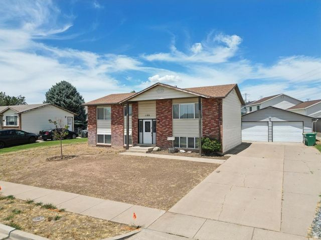 1180 W 975 S, Clearfield, UT 84015