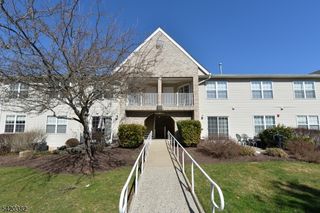 20 Parkside Ct, Wayne Twp., NJ 07470