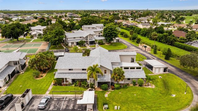 17025 GOLFSIDE CIRCLE 303, Fort Myers, FL 33908