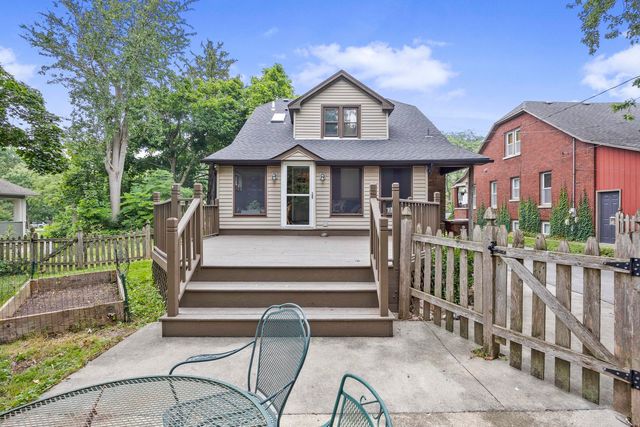 1739 Cedar Road, Homewood, IL 60430