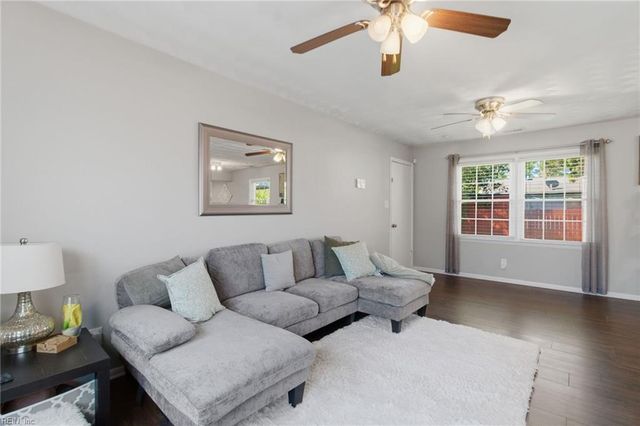 3941 Sextant ST, Chesapeake, VA 23321