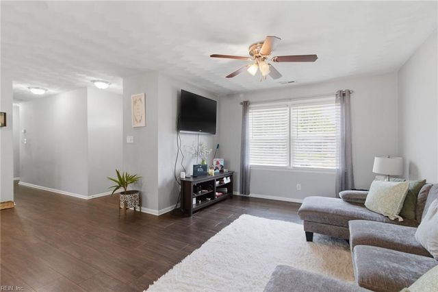 3941 Sextant ST, Chesapeake, VA 23321