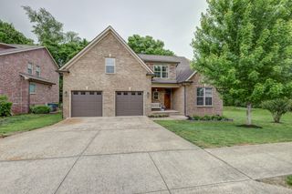 7045 Salmon Run, Spring Hill, TN 37174