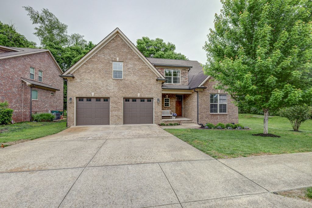 7045 Salmon Run, Spring Hill, TN 37174