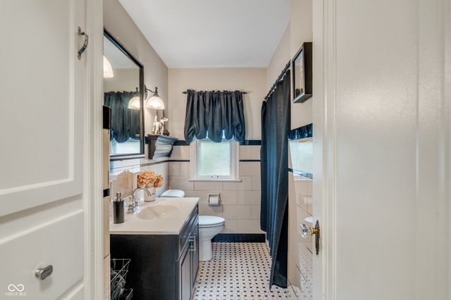 134 W 44th Street, Indianapolis, IN 46208