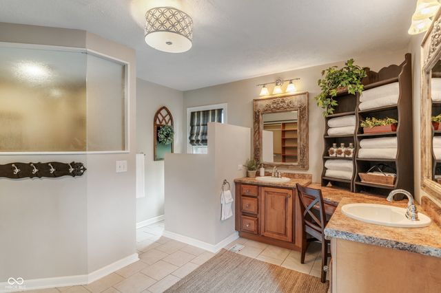 134 W 44th Street, Indianapolis, IN 46208