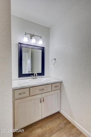 1901 Illinois Avenue, Joplin, MO 64804