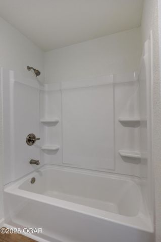 1901 Illinois Avenue, Joplin, MO 64804