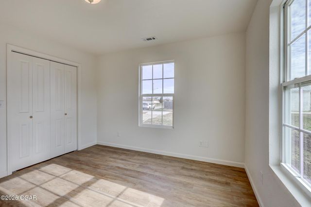 1901 Illinois Avenue, Joplin, MO 64804