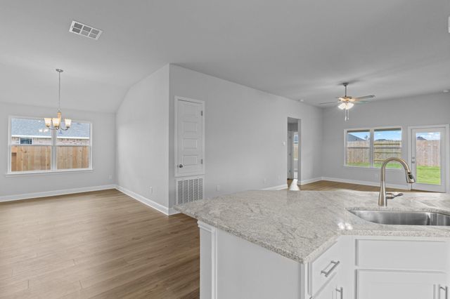 2119 Emerald Lake Trail, Dayton, TX 77535