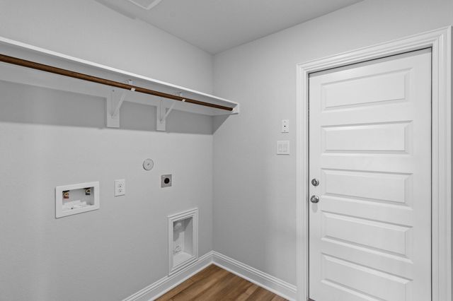 2119 Emerald Lake Trail, Dayton, TX 77535