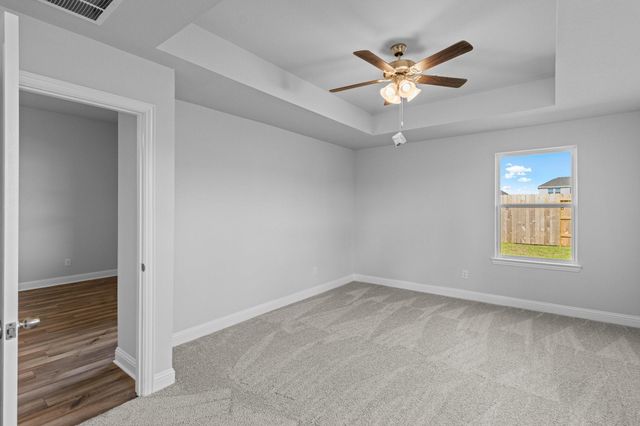 2119 Emerald Lake Trail, Dayton, TX 77535