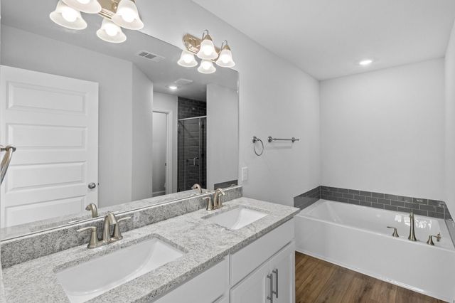 2119 Emerald Lake Trail, Dayton, TX 77535