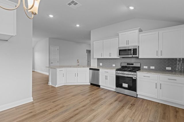 2119 Emerald Lake Trail, Dayton, TX 77535