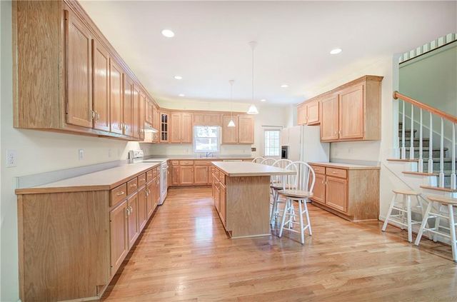 312 Lake View Trace, Jasper, GA 30143