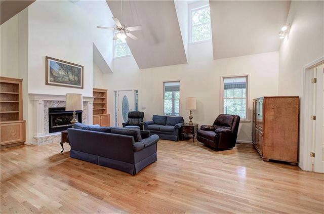 312 Lake View Trace, Jasper, GA 30143