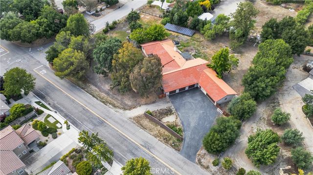 870 Peterson Ranch, Templeton, CA 93465
