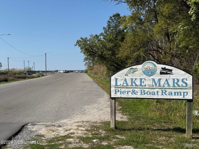 9117 Barnacle Boulevard, Ocean Springs, MS 39564