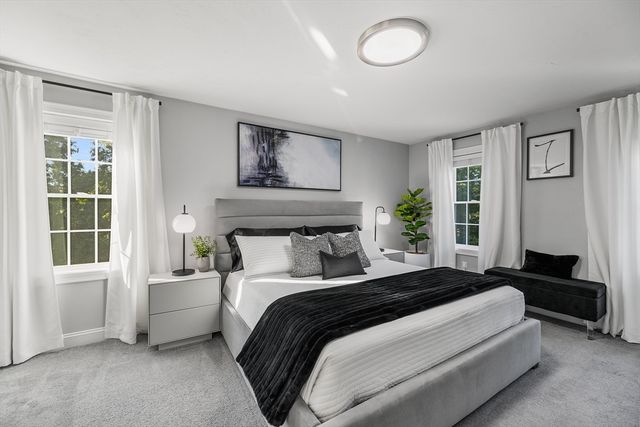 19 Green St, Berkley, MA 02779