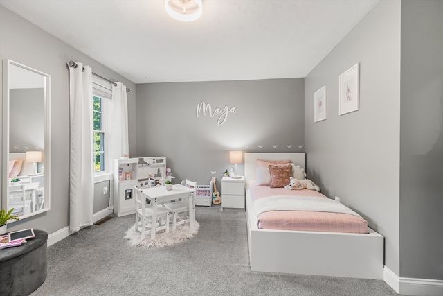 19 Green St, Berkley, MA 02779