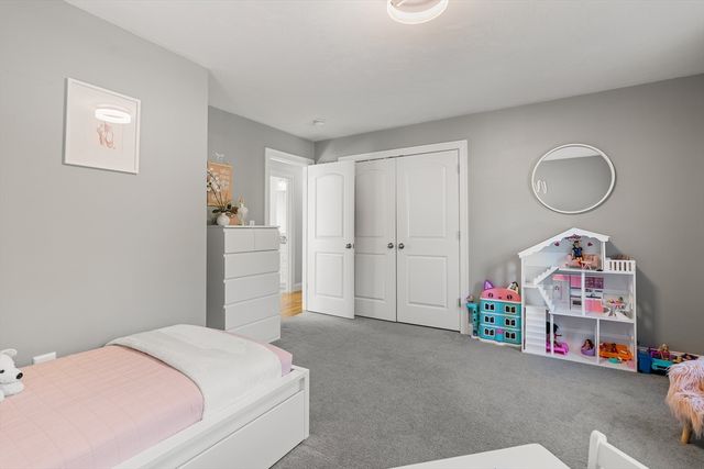 19 Green St, Berkley, MA 02779