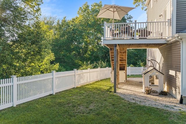 19 Green St, Berkley, MA 02779
