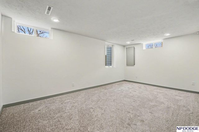 1384 Wilbur Street, Blair, NE 68008