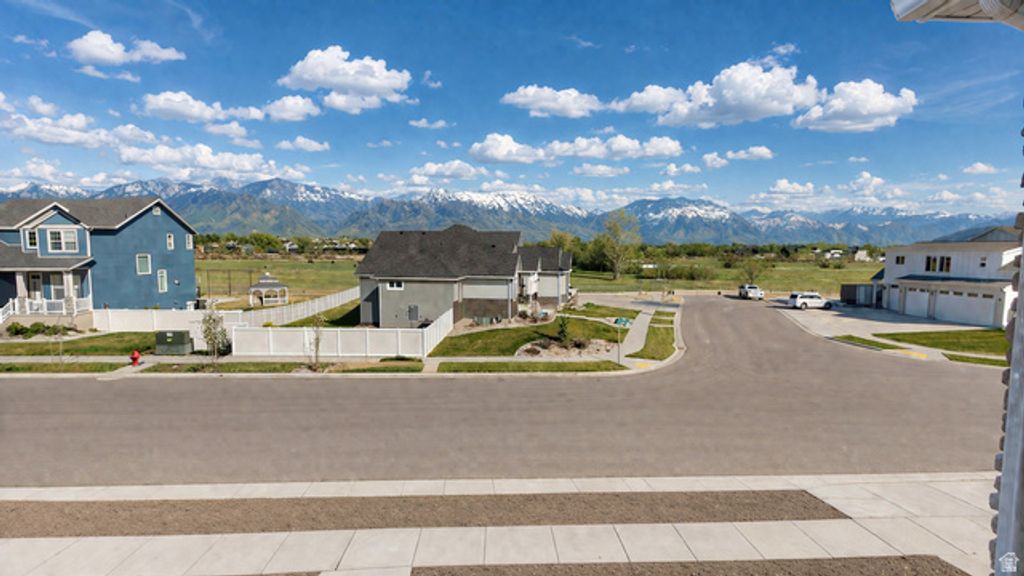 1073 N TITAN DR, Lehi, UT 84043 — photo 5