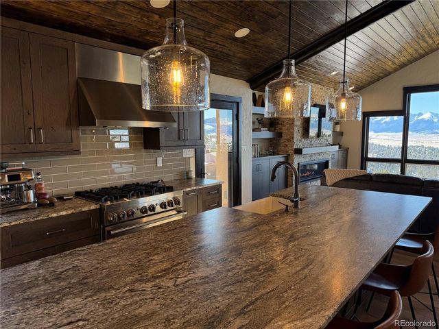 680 Ridge Rd, Westcliffe, CO 81252
