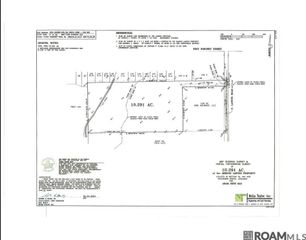 1127 S Lanoux Ave, Gonzales, LA 70737