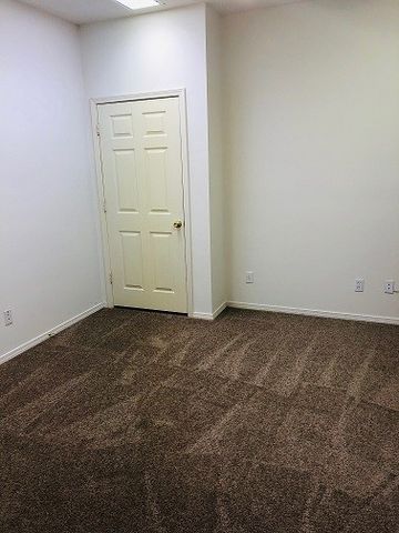 1782 N Gregg Avenue, Fayetteville, AR 72703