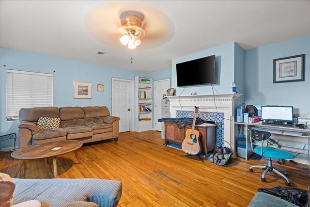 906 Buena Vista Drive, Tallahassee, FL 32304