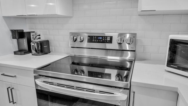 60 Cross St E 318, Somerville, MA 02145