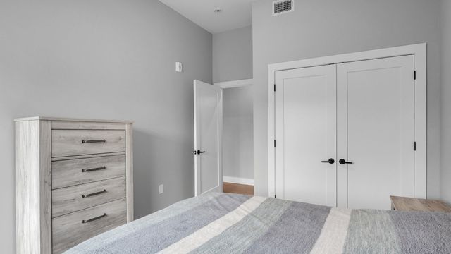 60 Cross St E 318, Somerville, MA 02145
