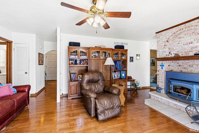 404 Terry Lane, Mishawaka, IN 46544