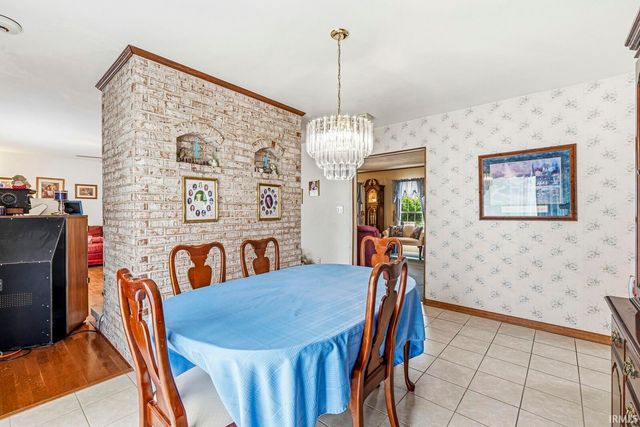 404 Terry Lane, Mishawaka, IN 46544