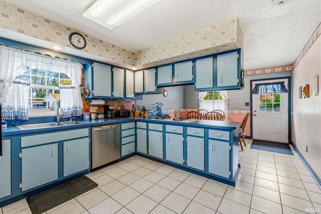 404 Terry Lane, Mishawaka, IN 46544