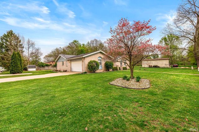 404 Terry Lane, Mishawaka, IN 46544