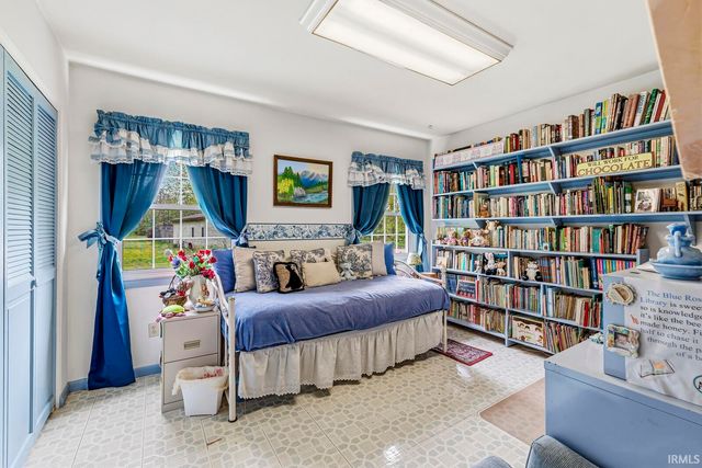 404 Terry Lane, Mishawaka, IN 46544