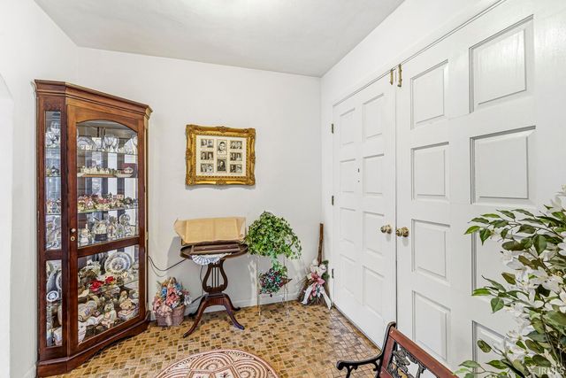 404 Terry Lane, Mishawaka, IN 46544