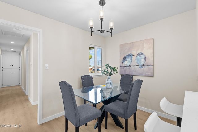 512 E Lingard Street, Lancaster, CA 93535
